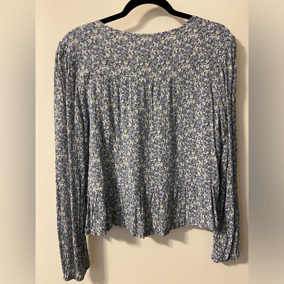 Gentle Fawn Top - Picture 2 of 6